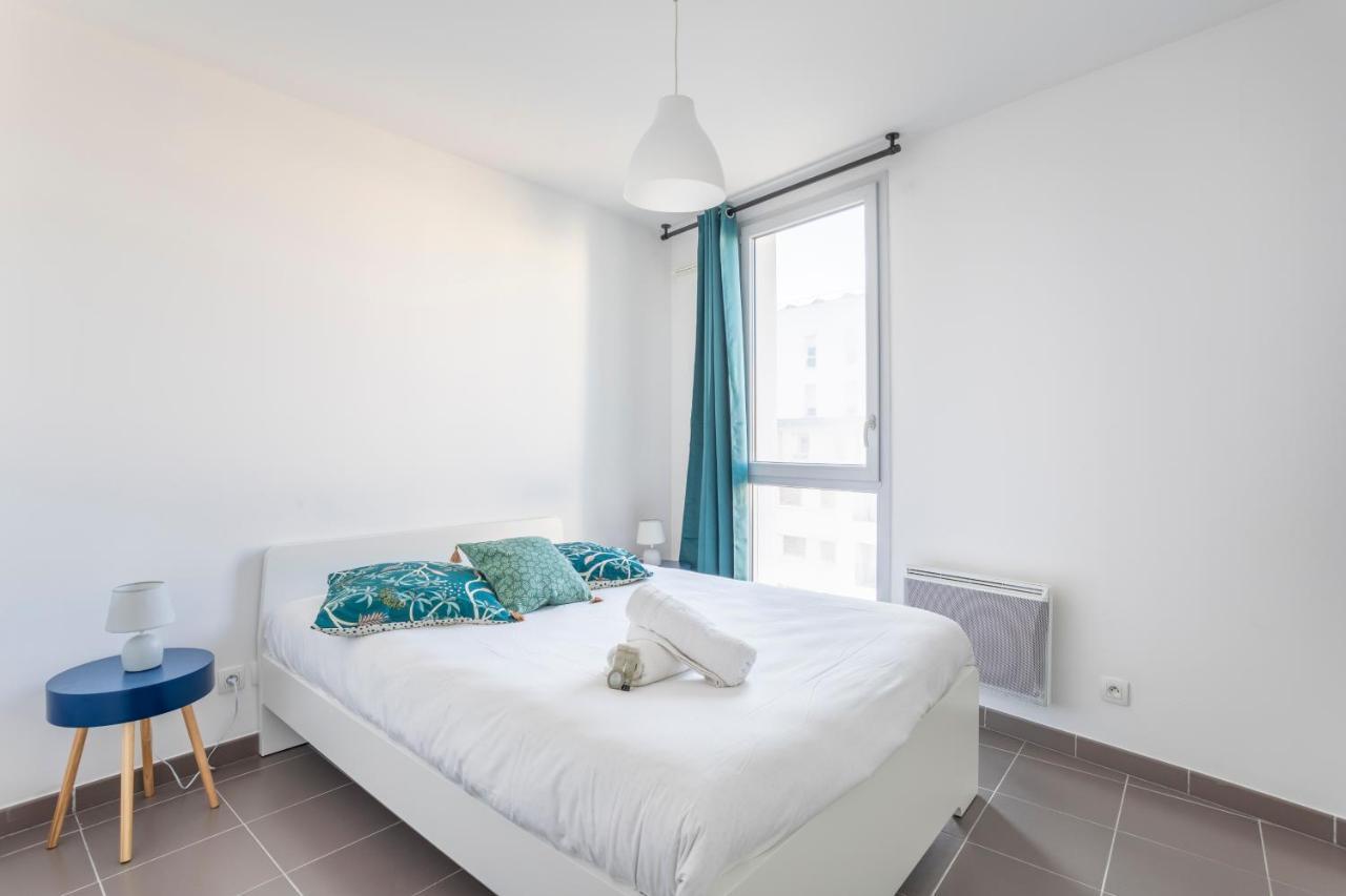 New Joliette Comfortable Apartment Well Located With Private Parking マルセイユ エクステリア 写真