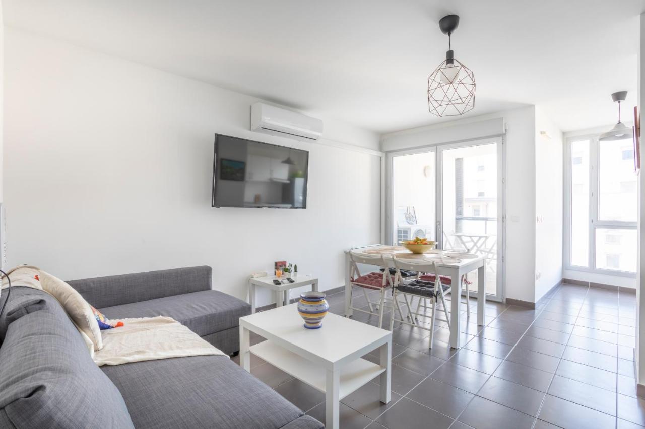 New Joliette Comfortable Apartment Well Located With Private Parking マルセイユ エクステリア 写真